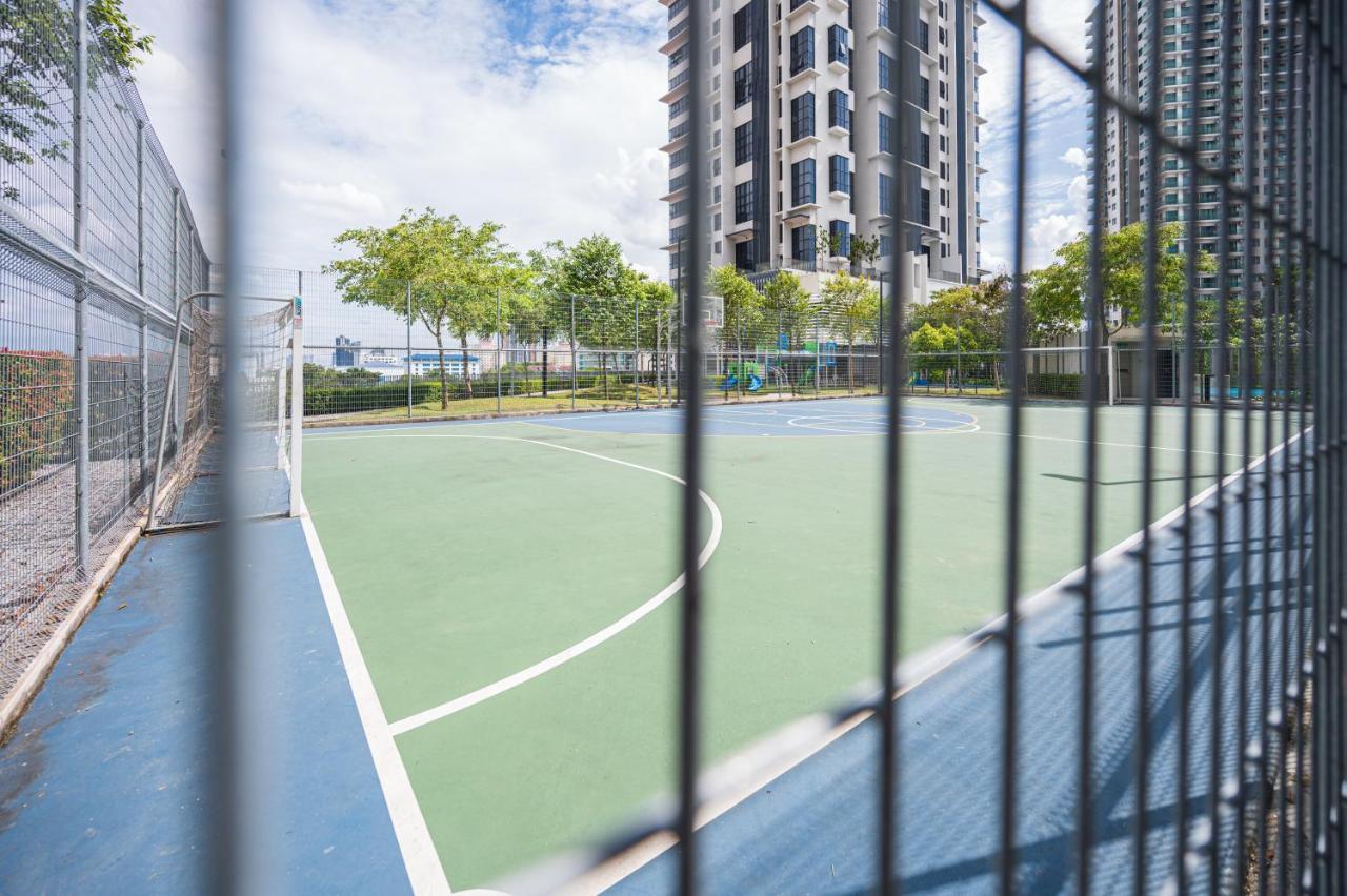 Highpark Suites By Airhost Petaling Jaya Εξωτερικό φωτογραφία